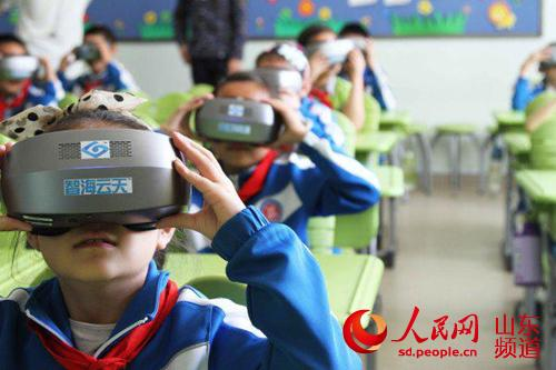 VR產(chǎn)業(yè)報(bào)告出爐 VR教育內(nèi)容形成引領(lǐng)軍團(tuán)